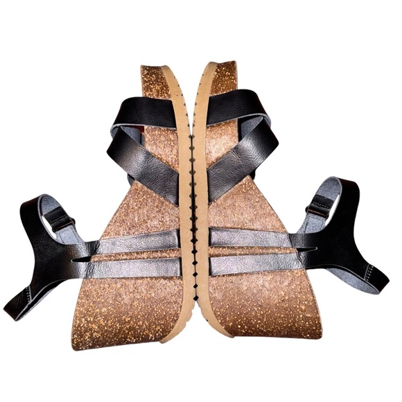 BJORNDAL Kori Black Crisscross Cork Sole Strappy Wedge Sandals Size 10 - Picture 9 of 13